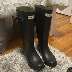 Hunter rain boots